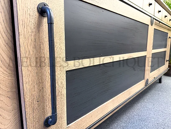 Buffet industriel en chêne portes coulissantes promo Meubles Bouchiquet magasin