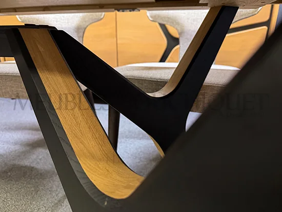 Table rectangulaire extensible en chêne Ateliers de Langres - Néo - Meubles Bouchiquet promo magasin