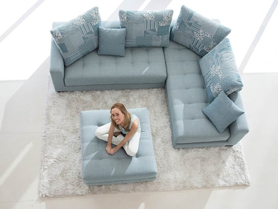 Canapé angle tissu bleu clair contemporain confortable Fama Manacor