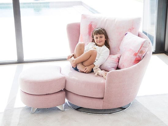 Petit fauteuil Roxane Fama design rose