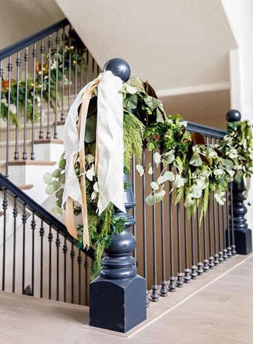 Décoration Noël escalier Meubles Bouchiquet