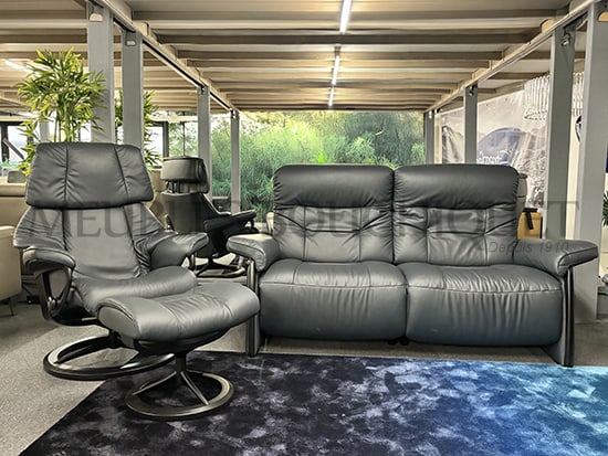 Showroom magasin fauteuil relax Reno Stressless Meubles Bouchiquet Bergues