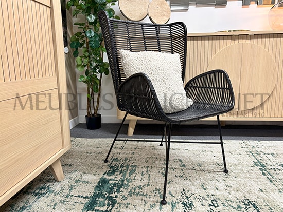 Fauteuil à oreilles design en rotin noir - Nis - Meubles Bouchiquet Dunkerque