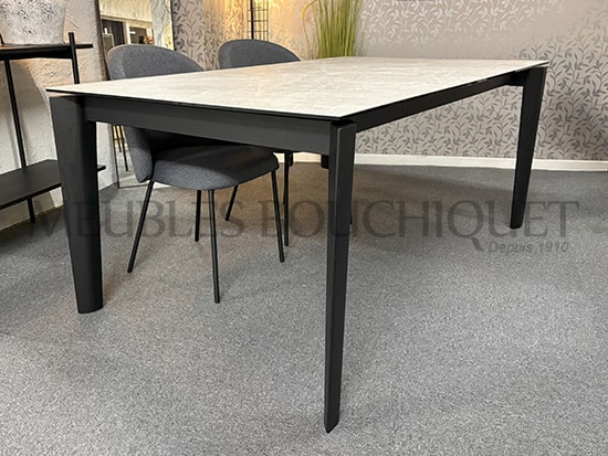 Table de repas design extensible plateau céramique - Meubles Bouchiquet