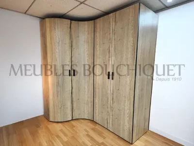 Armoire d'angle bois portes battantes Meubles CELIO - Eiffel - Promo Meubles Bouchiquet