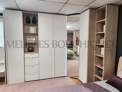 Armoire d'angle portes battantes laqué blanc Meubles CELIO - Bloom - Promo Meubles Bouchiquet