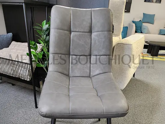 Lot de 3 chaises simili cuir gris promo Meubles Bouchiquet