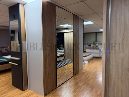 Armoire portes pliantes avec miroirs et options Meubles Célio – Opale - Promo Meubles Bouchiquet