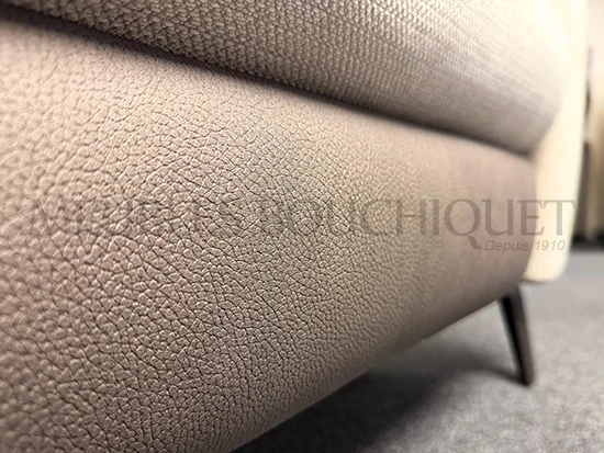 Canapé 3 places + Fauteuil relax avec têtière électrique promo Meubles Bouchiquet Nord Bergues