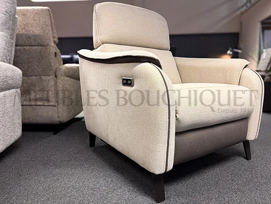 Canapé 3 places + Fauteuil relax avec têtière électrique promo Meubles Bouchiquet Nord Dunkerque