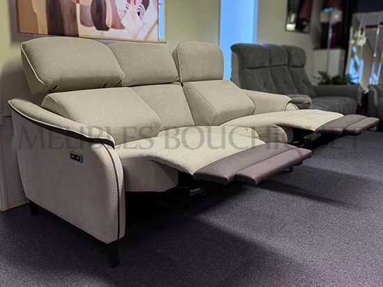 Canapé 3 places tissu avec 2 places relax + têtières électriques - Promo Meubles Bouchiquet magasin
