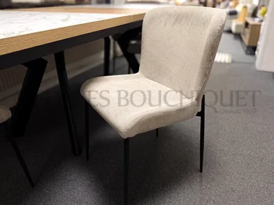 Lot de 4 chaises design velours côtelé beige promo Meubles Bouchiquet