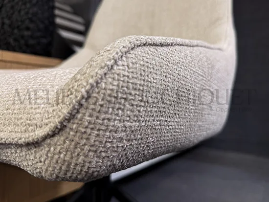 Lot de 4 chaises pivotantes tissu beige promo Meubles Bouchiquet Bergues Dunkerque