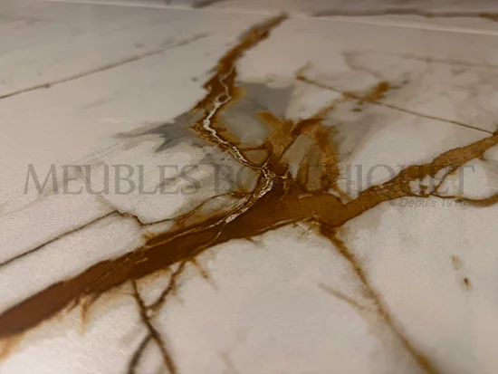 Table extensible pied central bois et plateau céramique - Meubles Bouchiquet promo Dunkerque