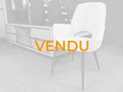 Chaise tissu beige avec accoudoirs