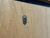 table-buffet-led-bois-ceramique-champagne-logo