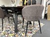 lot-2-chaises-accoudoirs-bicolore-déco-meubles-bouchiquet-bergues