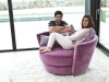 fauteuil-loveuse-design-en-tissu-rose-fama-mynest