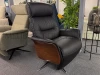 fauteuil-relax-manuel-cuir-noir-et-accoudoirs-bois-promo-meubles-bouchiquet-bergues-dunkerque